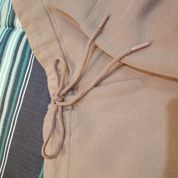 Dusty Rose Jogger - Picture 2 of 9